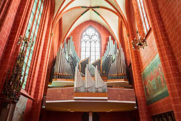 Explore Frankfurt’s top attractions – Skip the lines, iconic sights, and best experiences in 2026